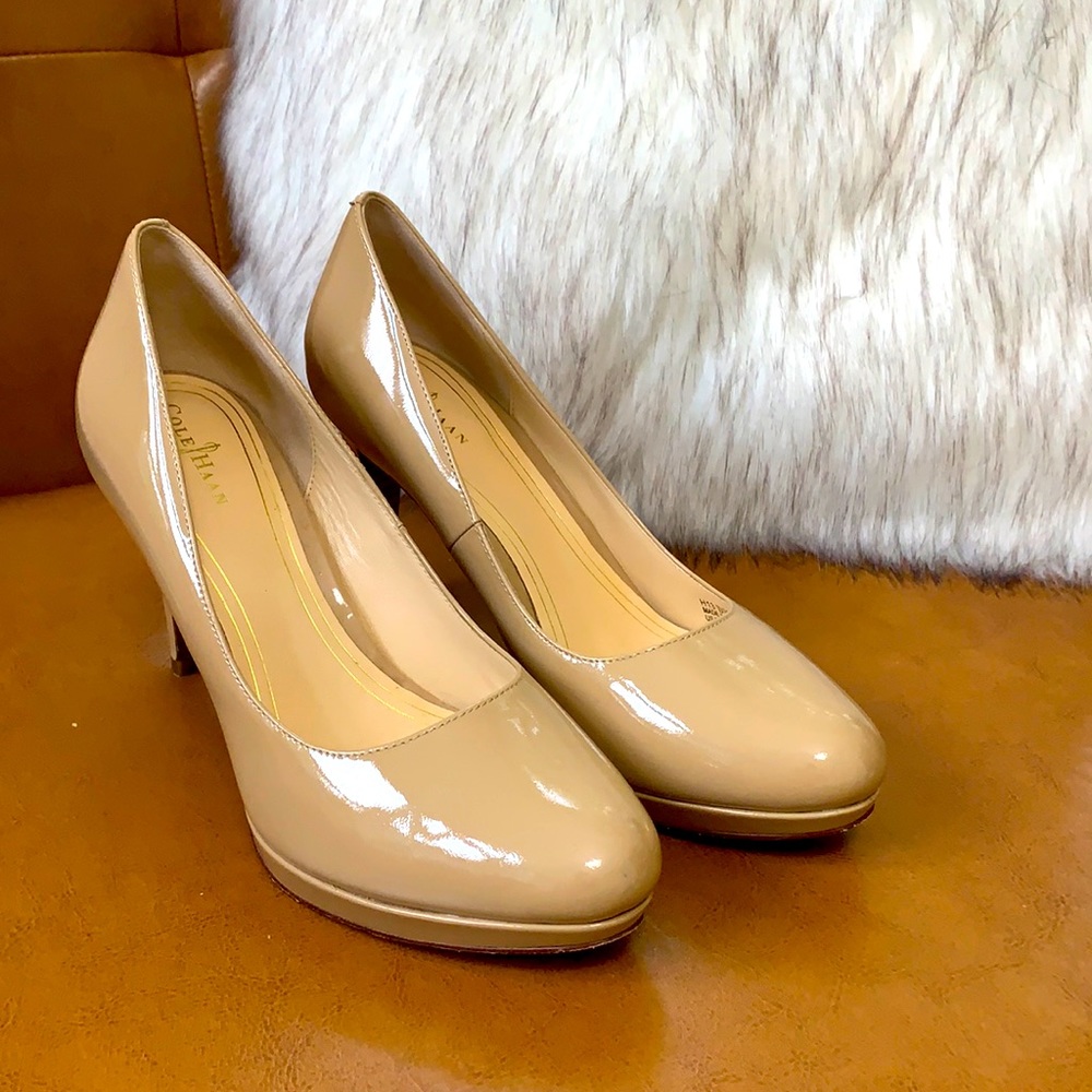 9b Cole Haan nude patent heels w Nike air tech!